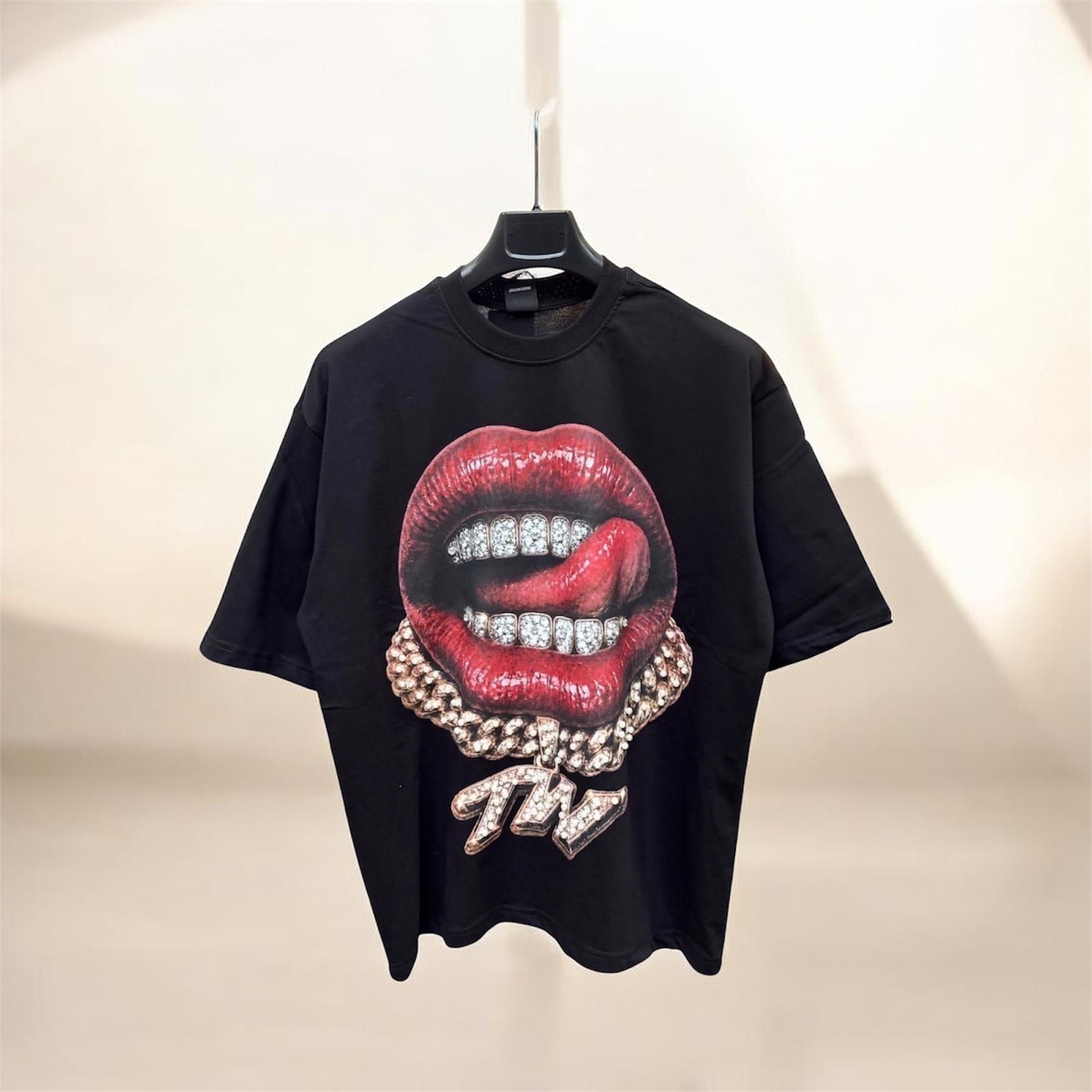 shirt tw kiss
