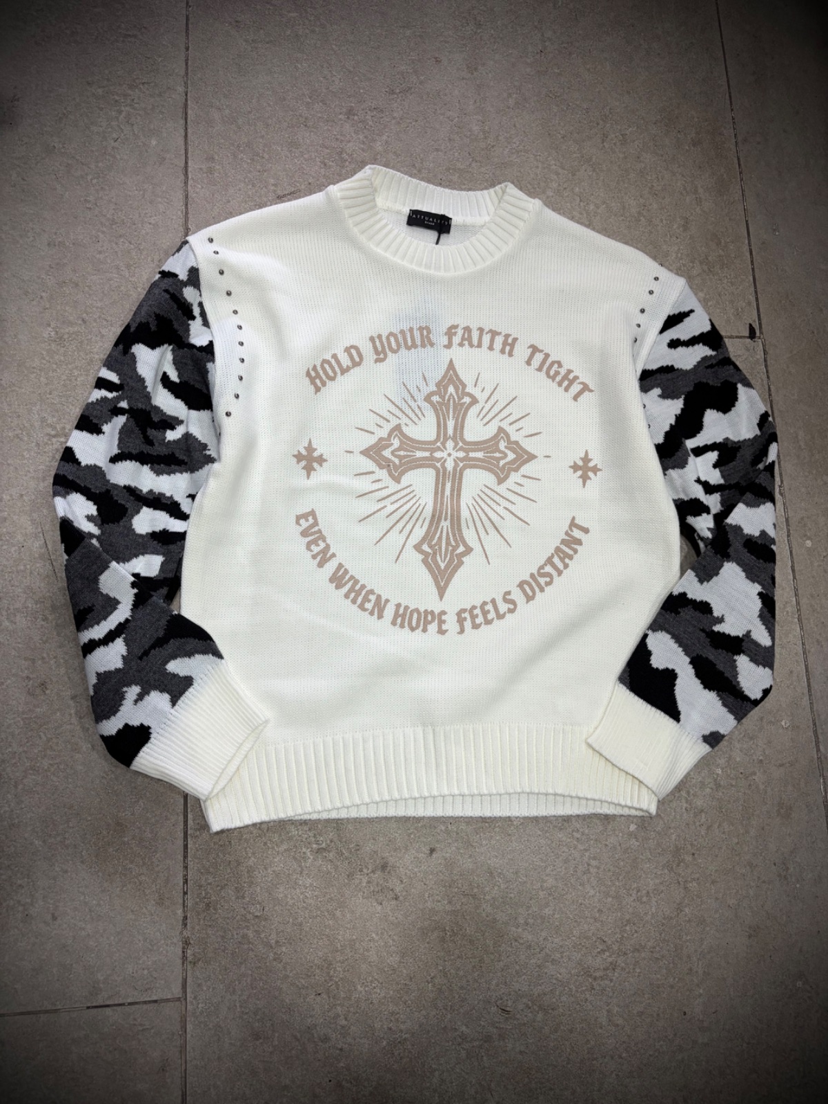 maglia tw military borchie